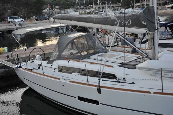 Dufour 350 Grand Large