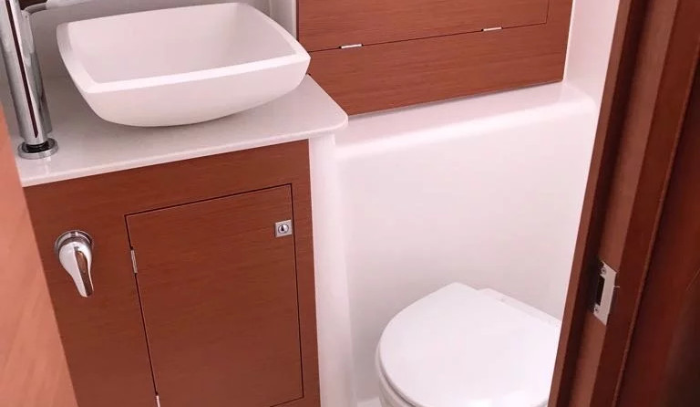 Dufour 382 GL - 3 cab.