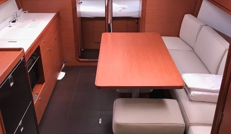 Dufour 382 GL - 3 cab.