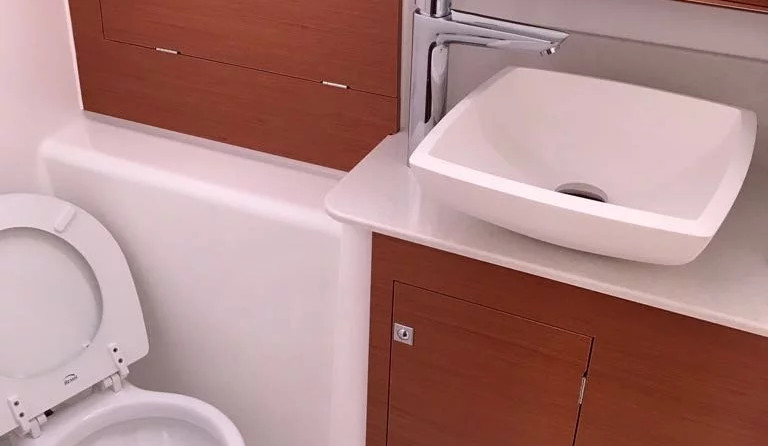 Dufour 382 GL - 3 cab.