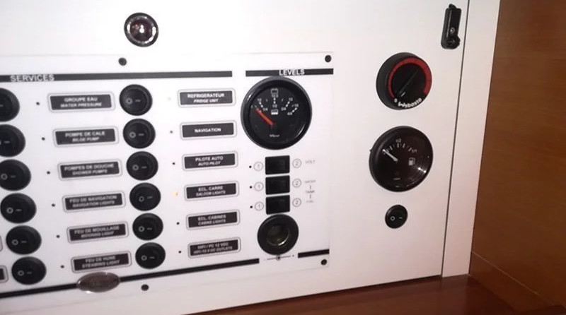 Dufour 335 GL
