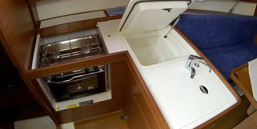 Dufour 335 GL