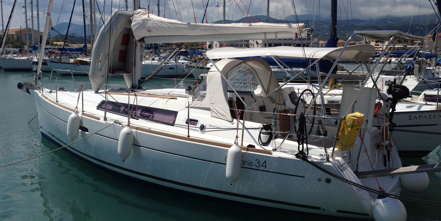 Beneteau Oceanis 34