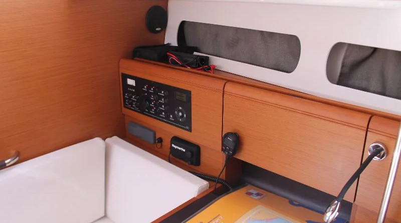 Jeanneau Sun Odyssey 419