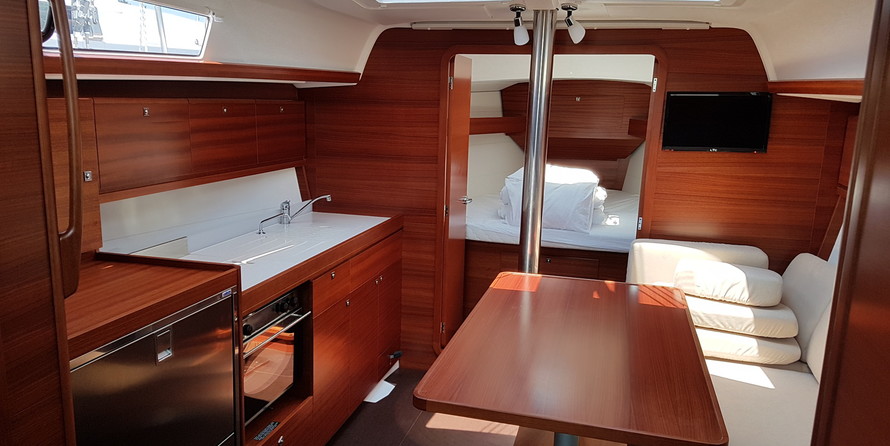 Dufour 382 Grand Large
