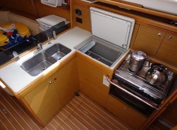 Sun Odyssey 36i