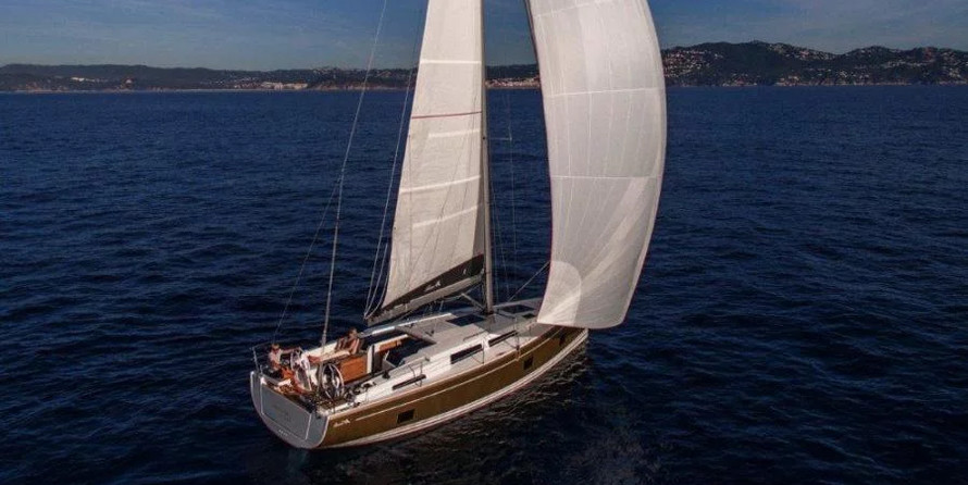 Hanse 418