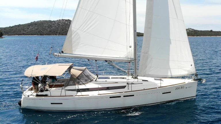 Jeanneau Sun Odyssey 419