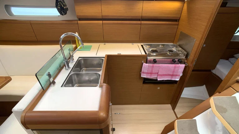 Jeanneau Sun Odyssey 419