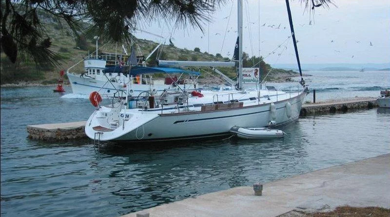 Bavaria 49
