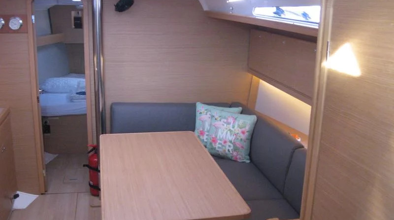 Dufour 390 Grand Large