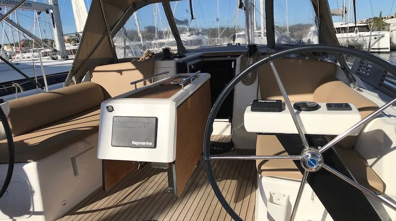 Dufour 390 Grand Large