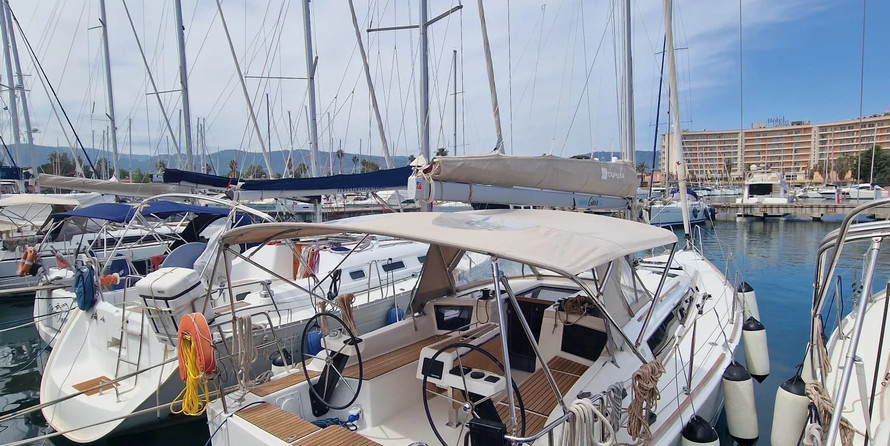 Dufour 360 Grand Large