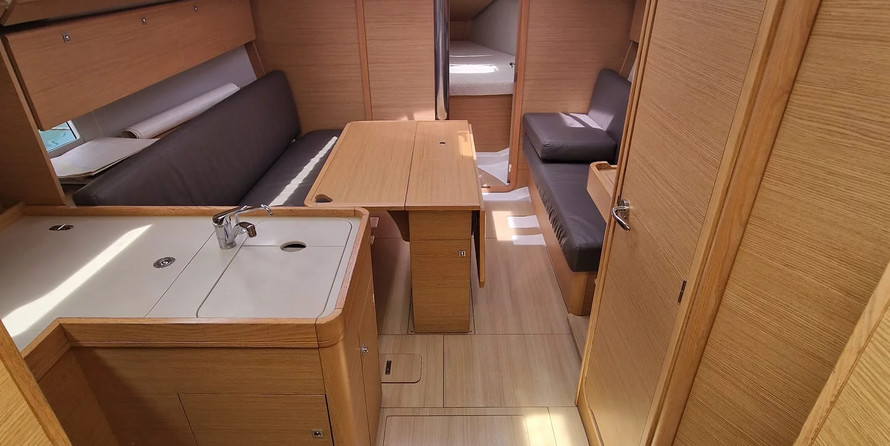 Dufour 360 Grand Large