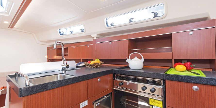 Hanse 385