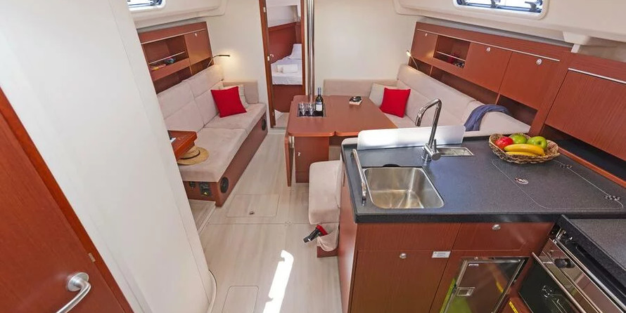 Hanse 385