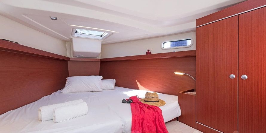 Hanse 385