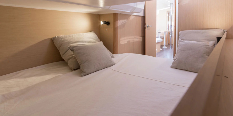Beneteau Oceanis 38.1