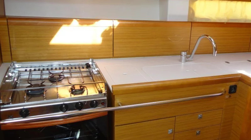 Jeanneau Sun Odyssey 44i