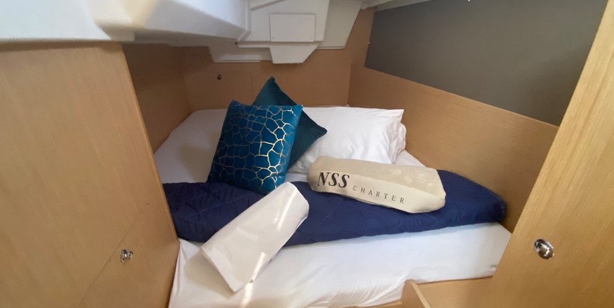 Beneteau Oceanis 35.1