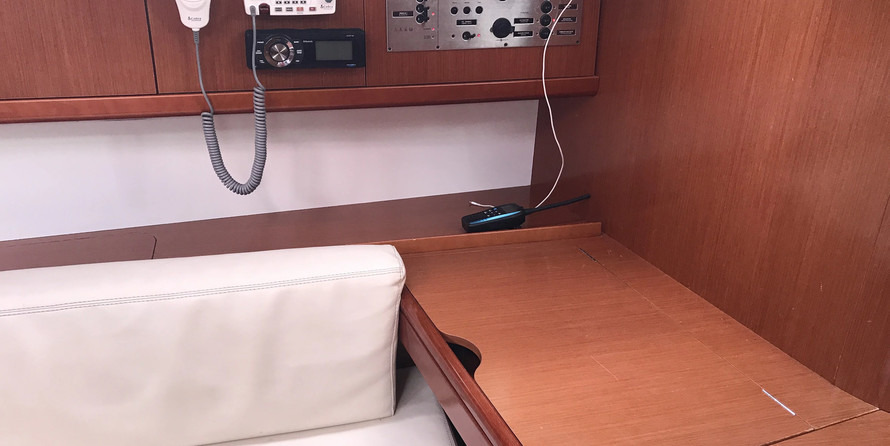 Oceanis 43