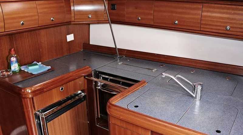 Bavaria 49