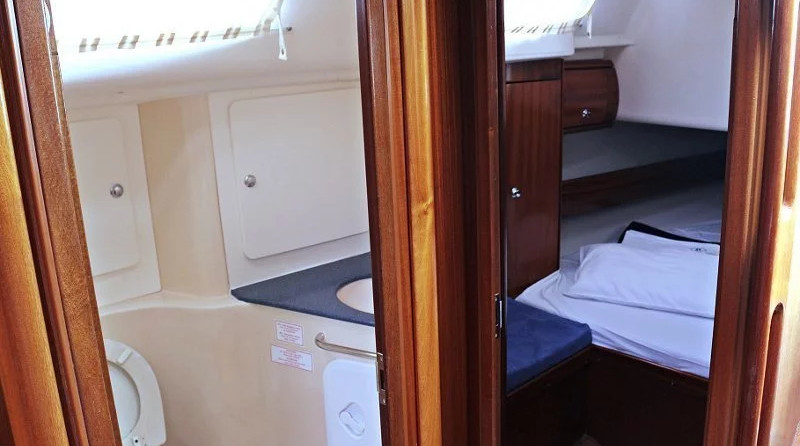 Bavaria 49