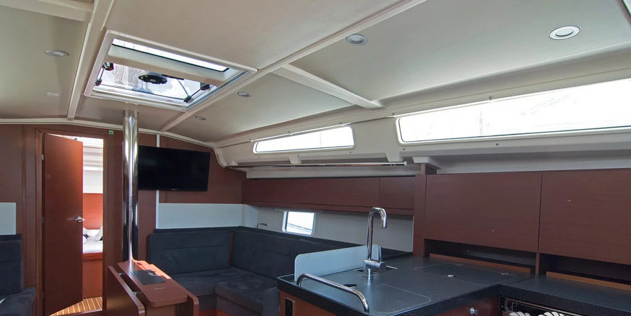 Hanse 418