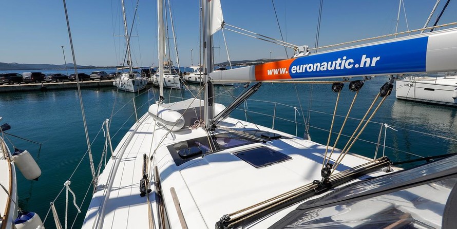 Dufour 390 Grand Large