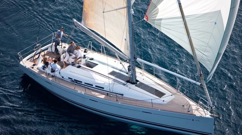 Beneteau First 45