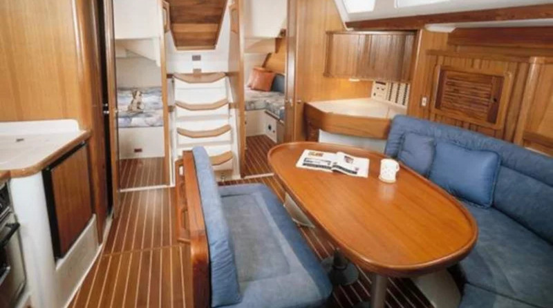 Catalina 42