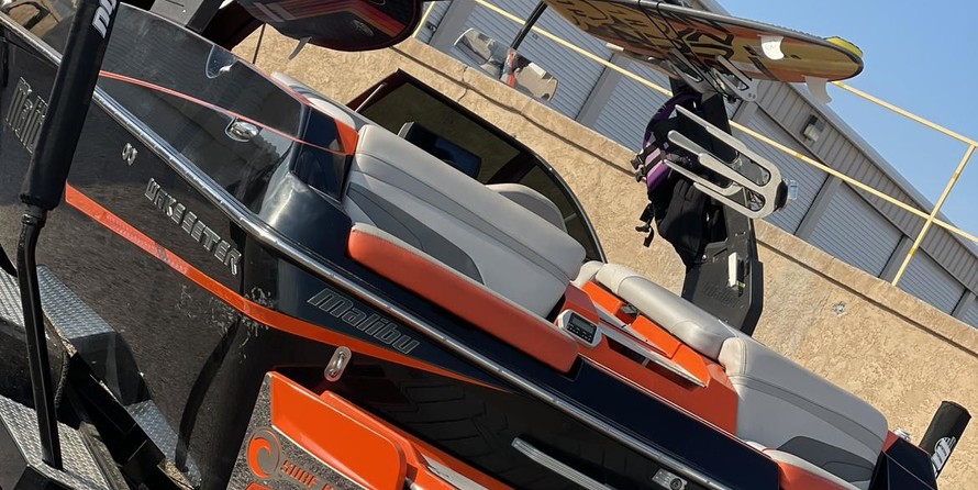 Malibu Wakesetter 22 MXZ