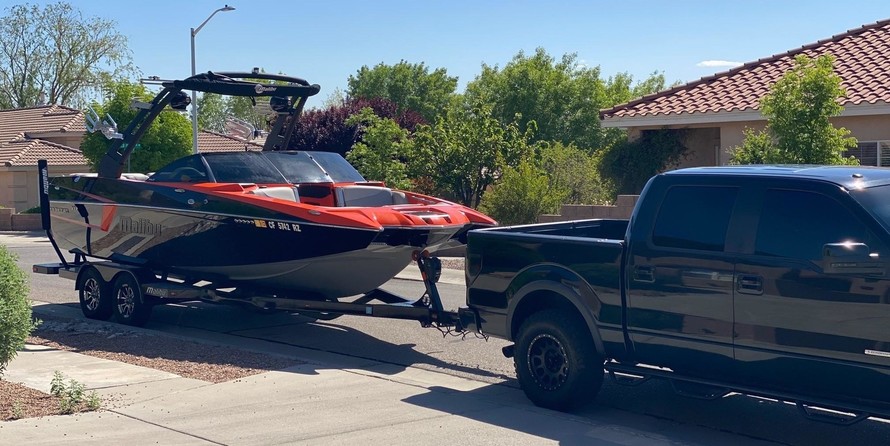 Malibu Wakesetter 22 MXZ