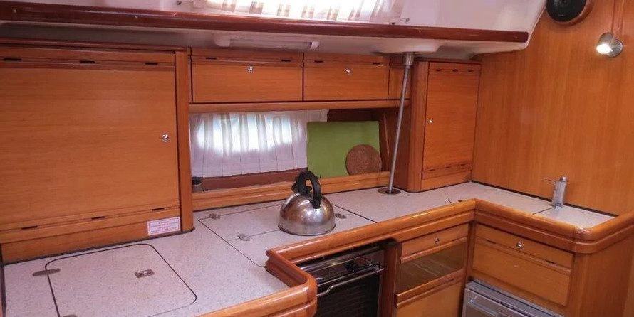 Bavaria 42 Cruiser