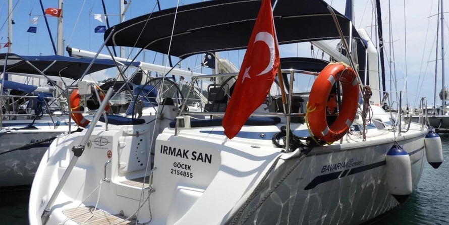 Bavaria 42 Cruiser