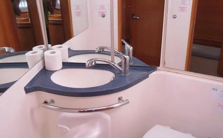 Bavaria 42 Cruiser