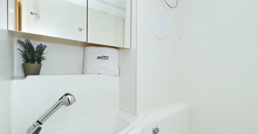 Lagoon 400 - 4 + 2 cab.