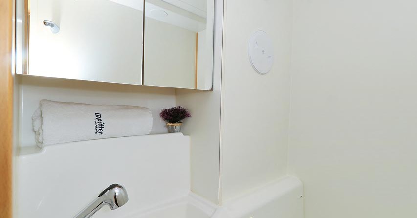 Lagoon 400 - 4 + 2 cab.