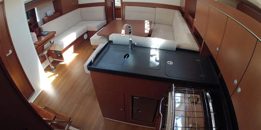 Hanse 445
