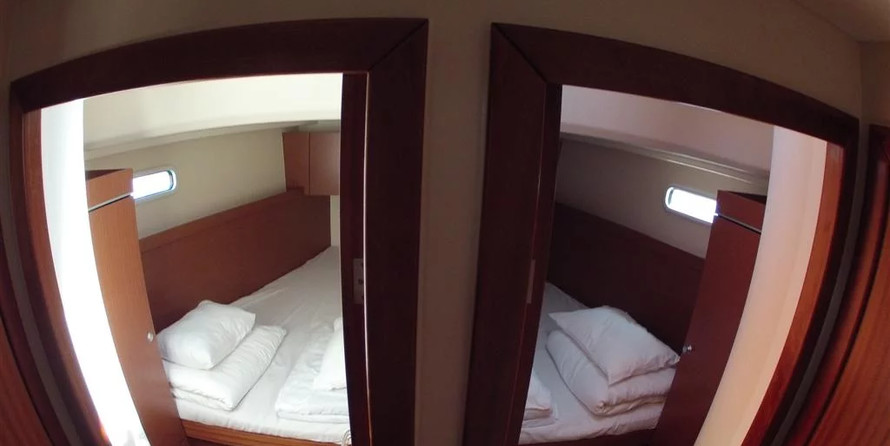 Hanse 445
