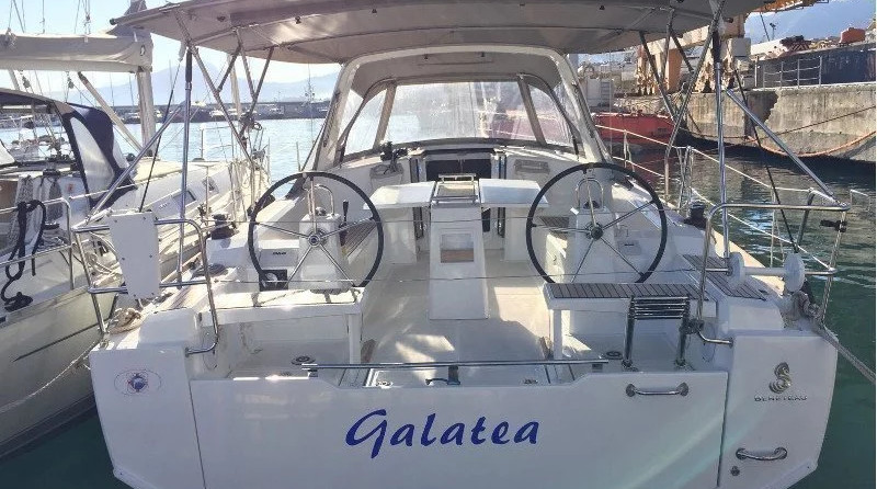 Beneteau Oceanis 38.1