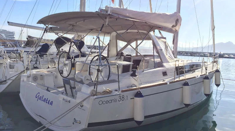 Beneteau Oceanis 38.1