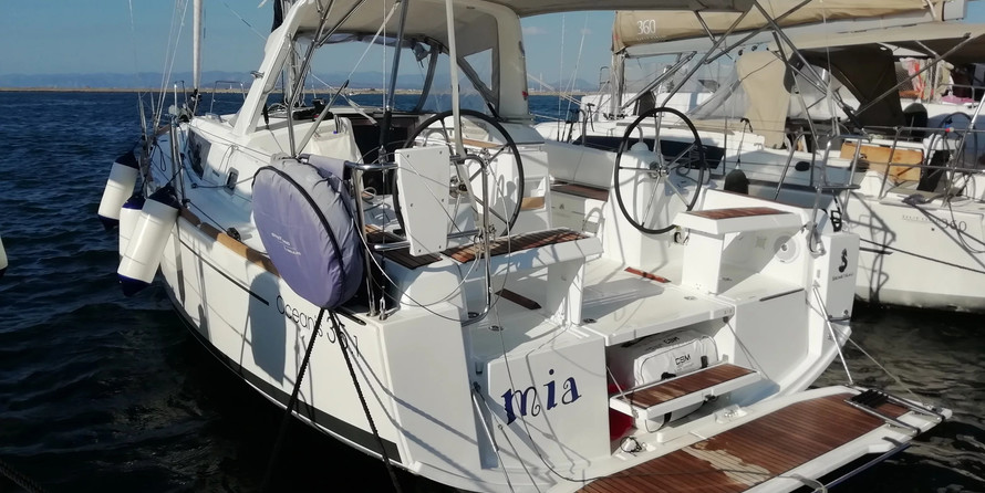Beneteau Oceanis 35.1