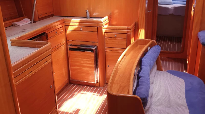 Bavaria 46