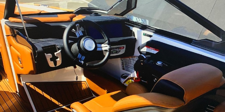 Super Air Nautique G25