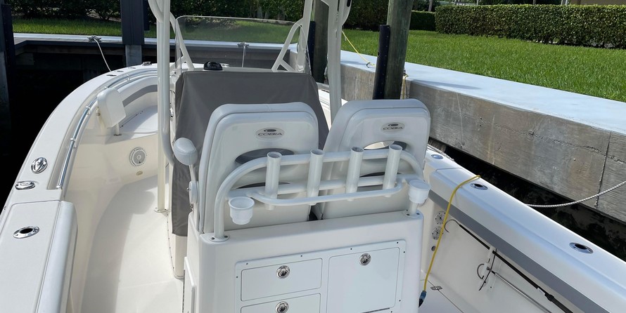 Cobia 217 center console