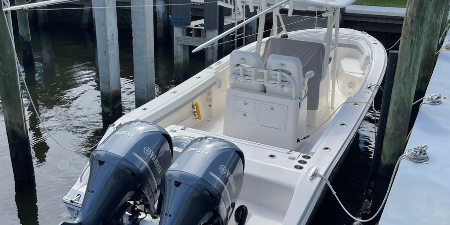Cobia 217 center console
