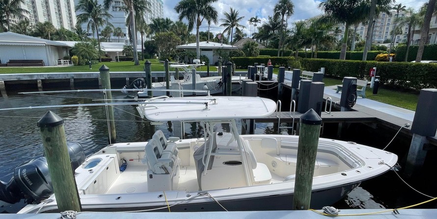 Cobia 217 center console