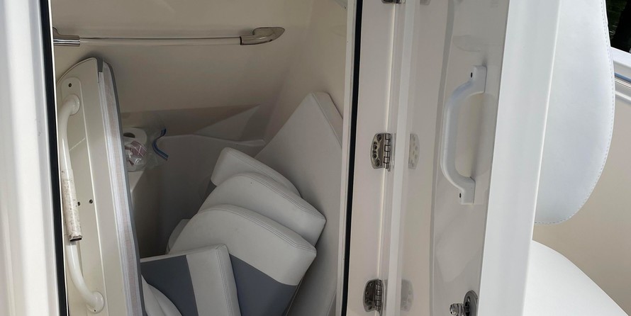 Cobia 217 center console