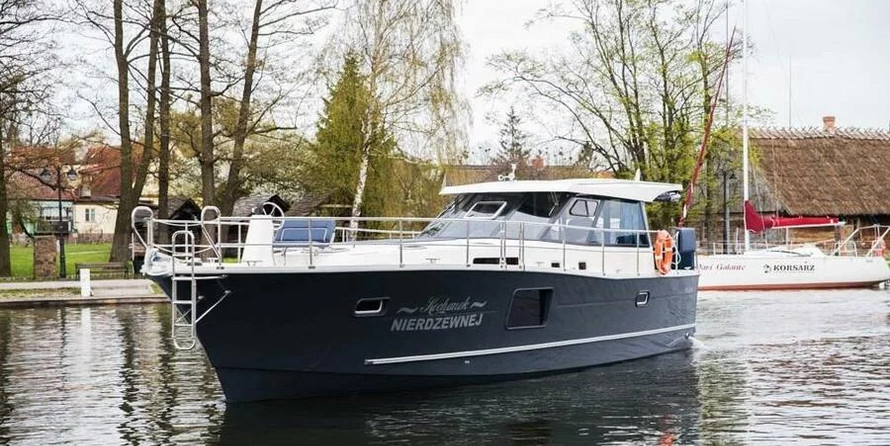 Delphia Nautika 1300